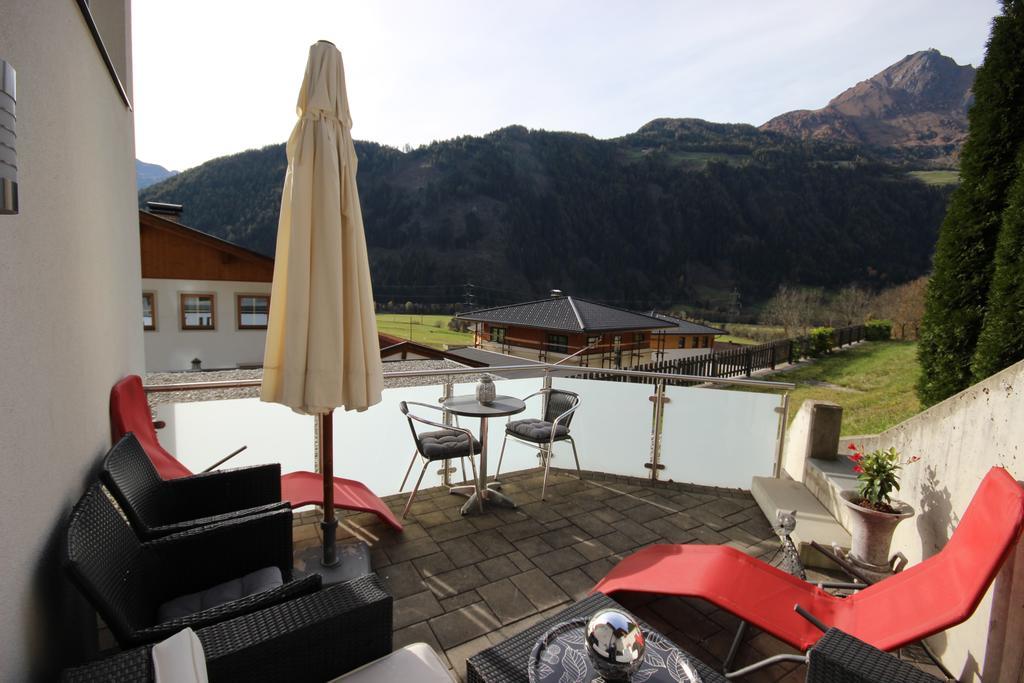 Apartments Schloss-Weissenstein-Strasse Matrei in Osttirol Kültér fotó
